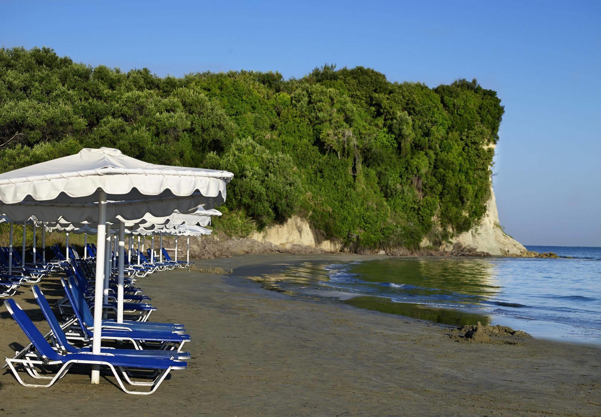 Roda Beach Resort & Spa Luaran gambar